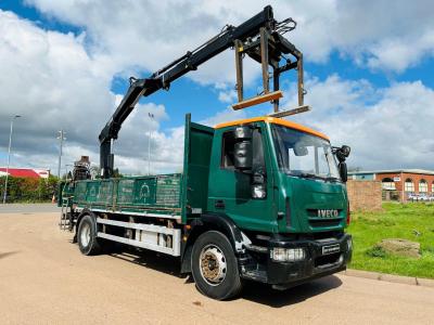 IVECO EUROCARGO 180E25 DROPSIDE CRANE