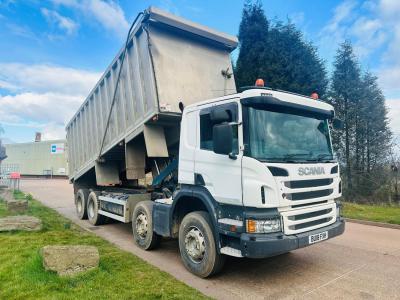 SCANIA P410 8X4 BULK TIPPER