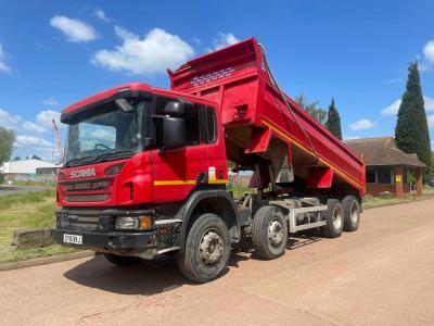 SCANIA P410 8X4 STEEL TIPPER