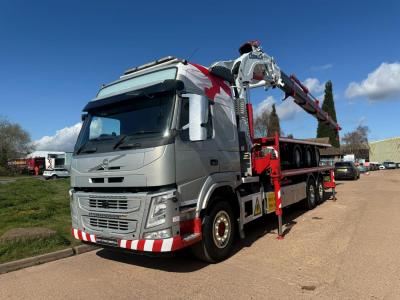 VOLVO FM500 6X2 FLAT CRANE