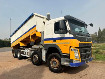 VOLVO FM 420 8X4 ALLOY TIPPER