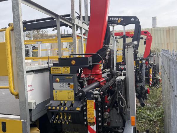 PALFINGER 5.501 CRANE