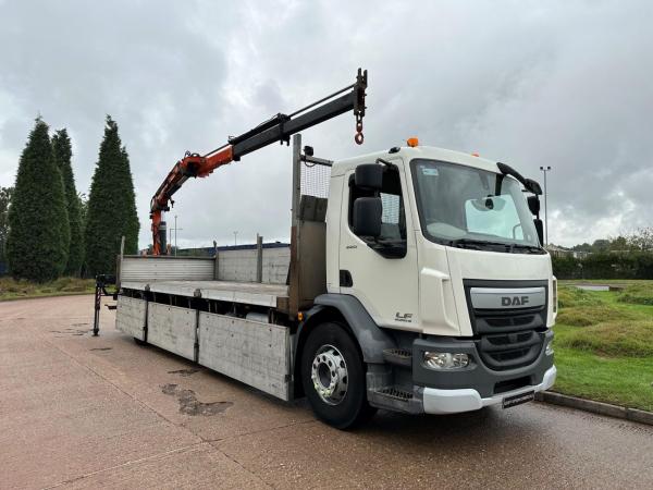 DAF LF 220 18 TON DROPSIDE CRANE