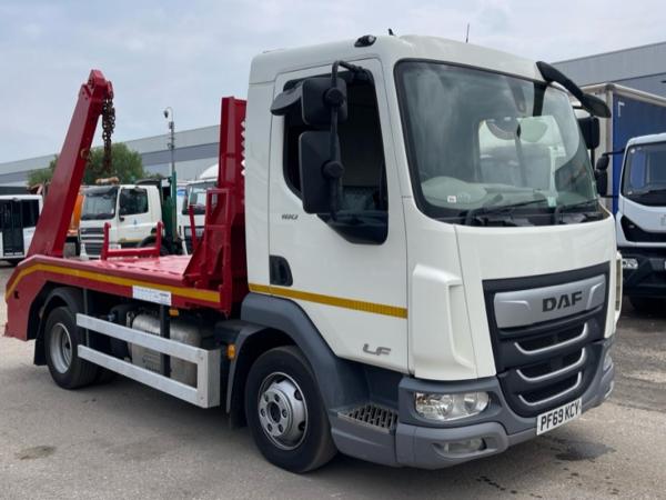 DAF LF 180 SKIP LOADER