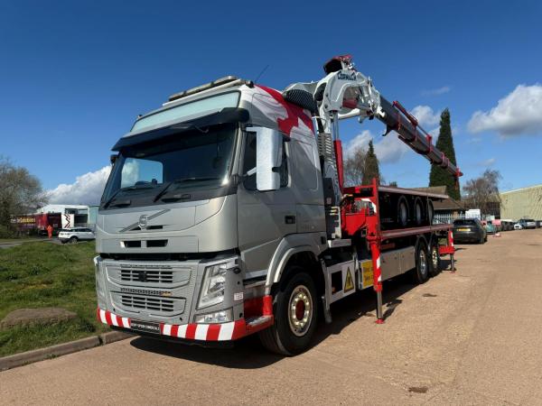 VOLVO FM500 6X2 FLAT CRANE