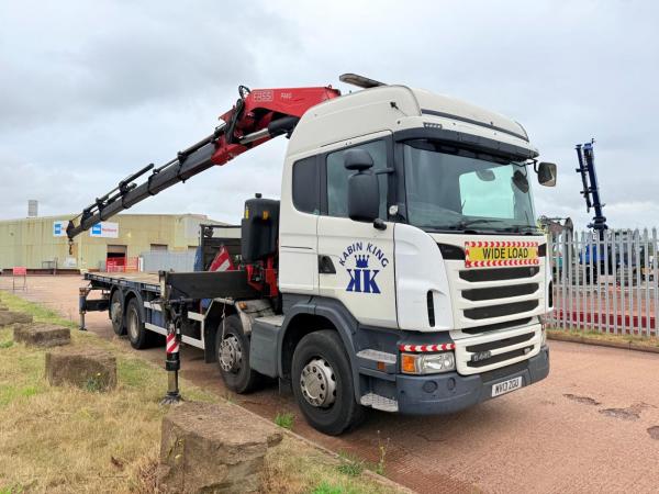SCANIA G440 8X2 FLAT FASSI CRANE D/BAR