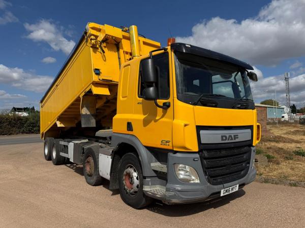 DAF CF 400 8X4 SEMI BULK TIPPER