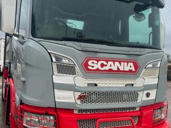 SCANIA G410 8X4 TIPPER GRAB