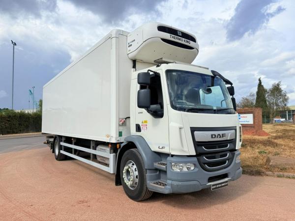 DAF LF 230 18 TON FRIDGE, TAIL LIFT