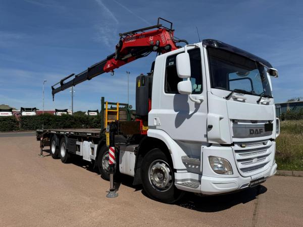 DAF CF 450 8 WHEEL CHEESEWEDGE CRANE