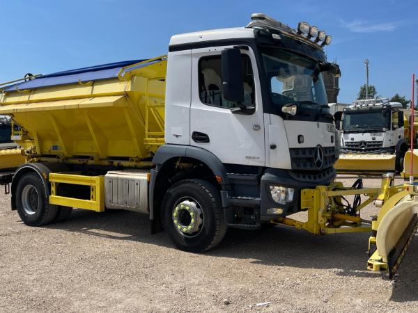 MERCEDES-BENZ AROCS 1824 GRITTER