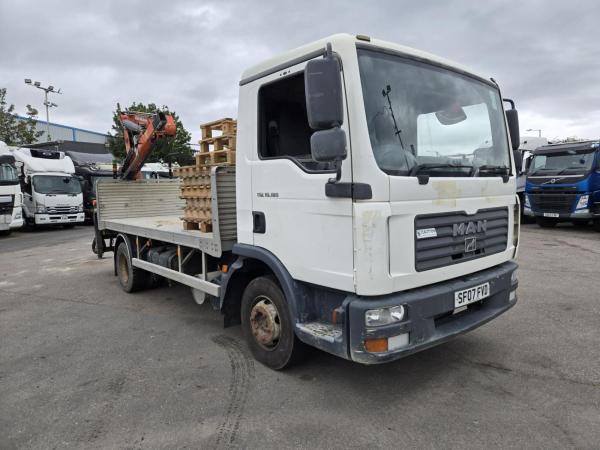 MAN TGL 10.180 FLAT CRANE