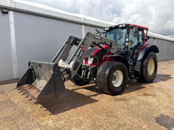 VALTRA N113 H5 SERIES TRACTOR