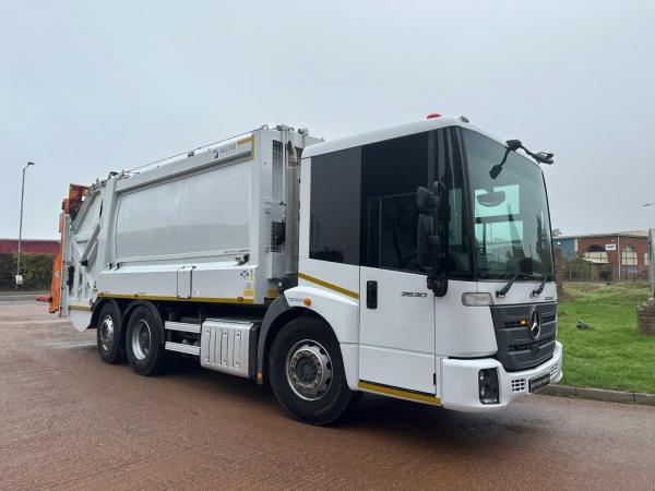 MERCEDES-BENZ ECONIC 2630 6X2 REFUSE